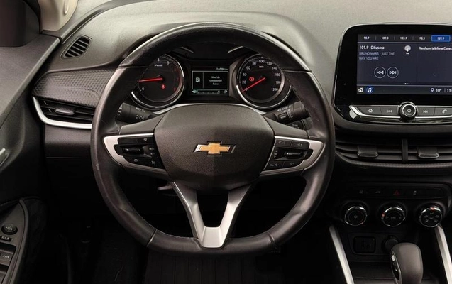 imagem-https://www.socarrao.com.br/sc-vehicle-images-prod/2332575/1787665765686-8212418_12_B_63c6809915.jpeg
