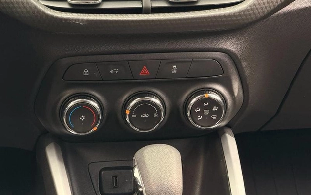 imagem-https://www.socarrao.com.br/sc-vehicle-images-prod/2332575/1787665765688-8212418_7_B_01ee0412d4.jpeg