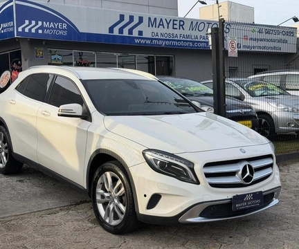 Mercedes-Benz A-200 2016 Branco — foto 1 de 3