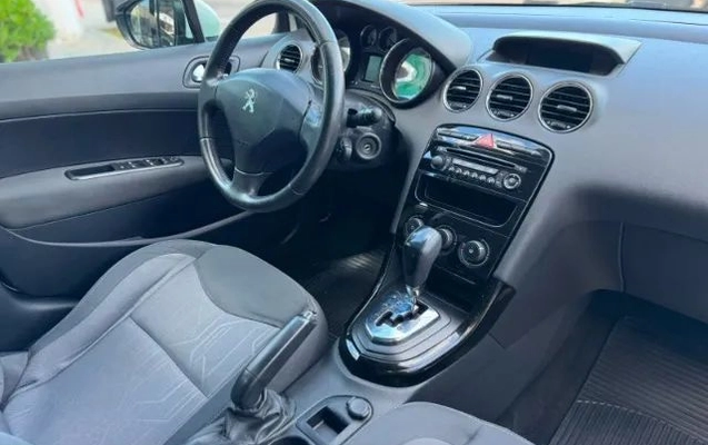 imagem-https://www.socarrao.com.br/sc-vehicle-images-prod/2332631/1792240422003-gb-a3466aa.jpg