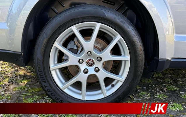 imagem-https://www.socarrao.com.br/sc-vehicle-images-prod/2333026/1785174636495-8220870_16_B_d57d813d26.jpg