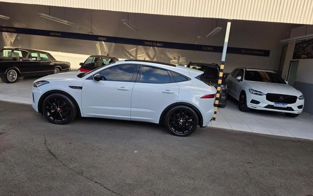 imagem-https://www.socarrao.com.br/sc-vehicle-images-prod/2333168/1791296001077-7625583_12_B_6d7df69d32.jpeg