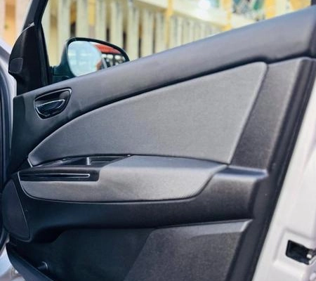 imagem-https://www.socarrao.com.br/sc-vehicle-images-prod/2334004/1791468760301-8204745_8_B_b39257c828.jpeg