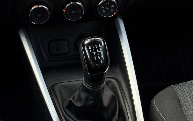 imagem-https://www.socarrao.com.br/sc-vehicle-images-prod/2334066/1786804105312-8216220_11_B_b209538615.jpeg