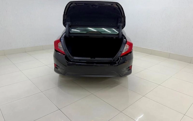 imagem-https://www.socarrao.com.br/sc-vehicle-images-prod/2334600/1783381552352-8226832_10_B_6dfe916e96.jpeg