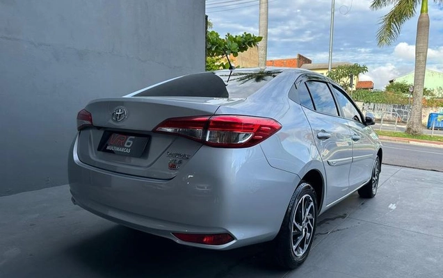 imagem-https://www.socarrao.com.br/sc-vehicle-images-prod/2335661/1790000696585-8167675_10_B_2b75e8a327.jpeg