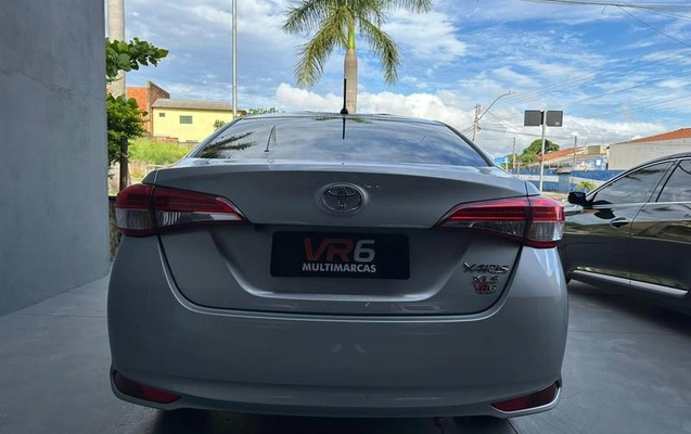 imagem-https://www.socarrao.com.br/sc-vehicle-images-prod/2335661/1790000696587-8167675_5_B_48b8390c9d.jpeg
