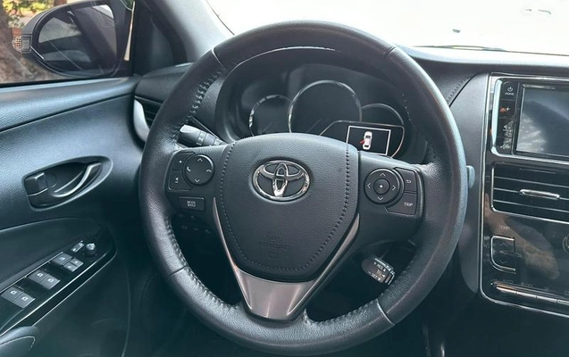 imagem-https://www.socarrao.com.br/sc-vehicle-images-prod/2335661/1790000696597-8167675_14_B_ec4ec3600f.jpeg