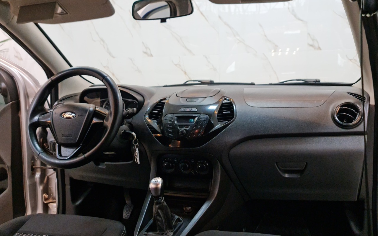 imagem-https://www.socarrao.com.br/sc-vehicle-images-prod/2337563/1783379177160-Ny5qcGc.jpg