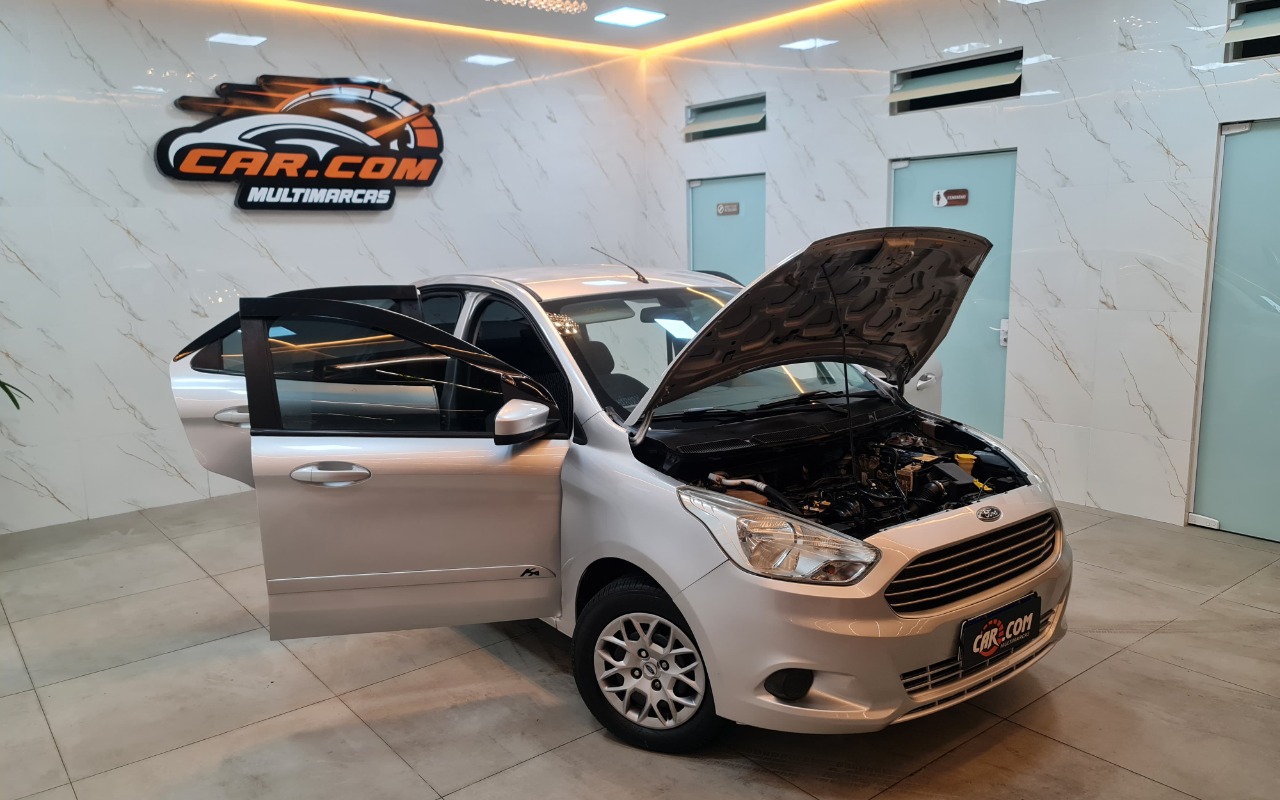 imagem-https://www.socarrao.com.br/sc-vehicle-images-prod/2337563/1783379178023-MTQuanBn.jpg