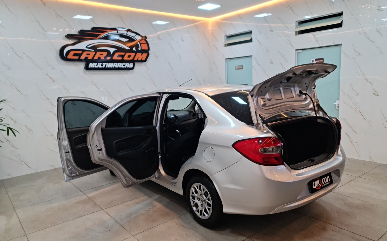 imagem-https://www.socarrao.com.br/sc-vehicle-images-prod/2337563/1783379178145-MTUuanBn.jpg