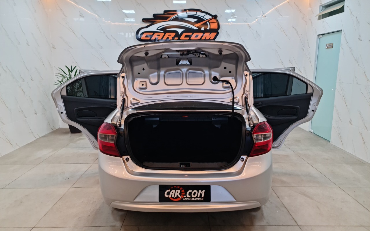 imagem-https://www.socarrao.com.br/sc-vehicle-images-prod/2337563/1783379178357-MTYuanBn.jpg