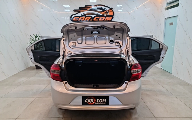imagem-https://www.socarrao.com.br/sc-vehicle-images-prod/2337563/1783379178357-MTYuanBn.jpg