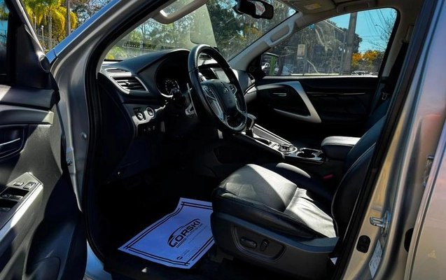 imagem-https://www.socarrao.com.br/sc-vehicle-images-prod/2344531/1789076163047-8226268_15_B_de524bc9df.jpeg