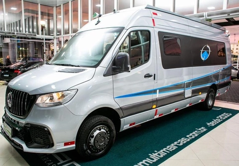 Mercedes-Benz Sprinter 2025 Prata — foto 1 de 3