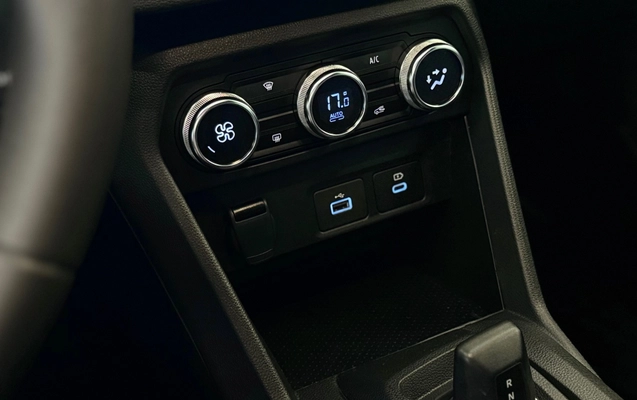 imagem-https://www.socarrao.com.br/sc-vehicle-images-prod/2344588/1789414134766-60dc4aeef81e4ebf927955755998a3ad_1782524181826.jpg