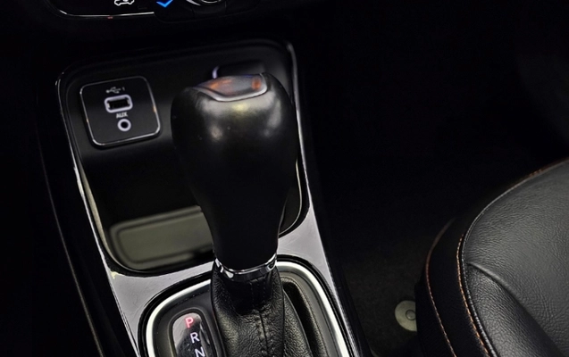 imagem-https://www.socarrao.com.br/sc-vehicle-images-prod/2344599/1789562197112-rxFzs3UNNjkYn53nnpRAqzcor5biRFgu.jpg