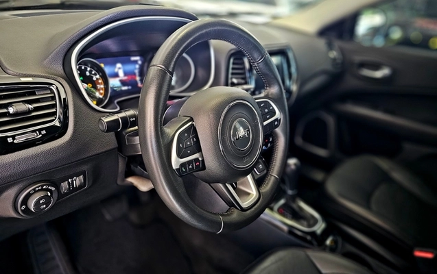 imagem-https://www.socarrao.com.br/sc-vehicle-images-prod/2344599/1789562197117-X3Yta9s8iRDaQY6l3kUcEKgXMO8FdTn2.jpg