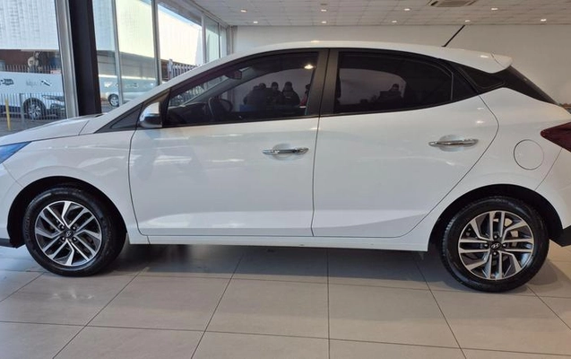 imagem-https://www.socarrao.com.br/sc-vehicle-images-prod/2344617/1790965304041-8227204_12_B_9a86f79c53.jpeg