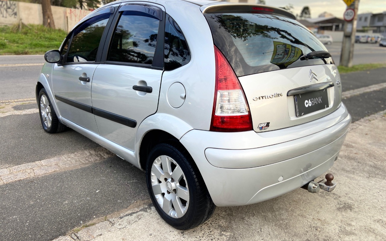 imagem-https://www.socarrao.com.br/sc-vehicle-images-prod/2344648/1786036630053-NS5qcGVn.jpeg
