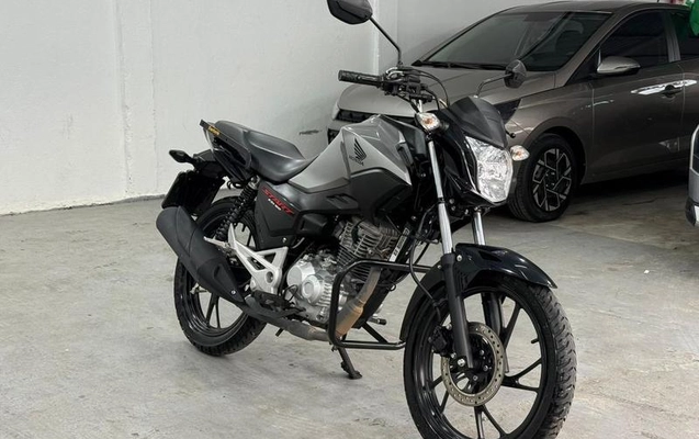 imagem-https://www.socarrao.com.br/sc-vehicle-images-prod/2344651/1788199313033-8217158_1_B_d775619c96.jpeg