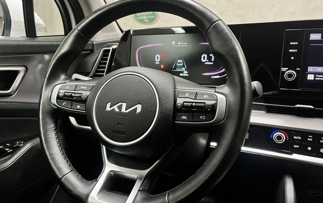 imagem-https://www.socarrao.com.br/sc-vehicle-images-prod/23447/1769988354614-7231307OR_1769256446_94_370.jpg