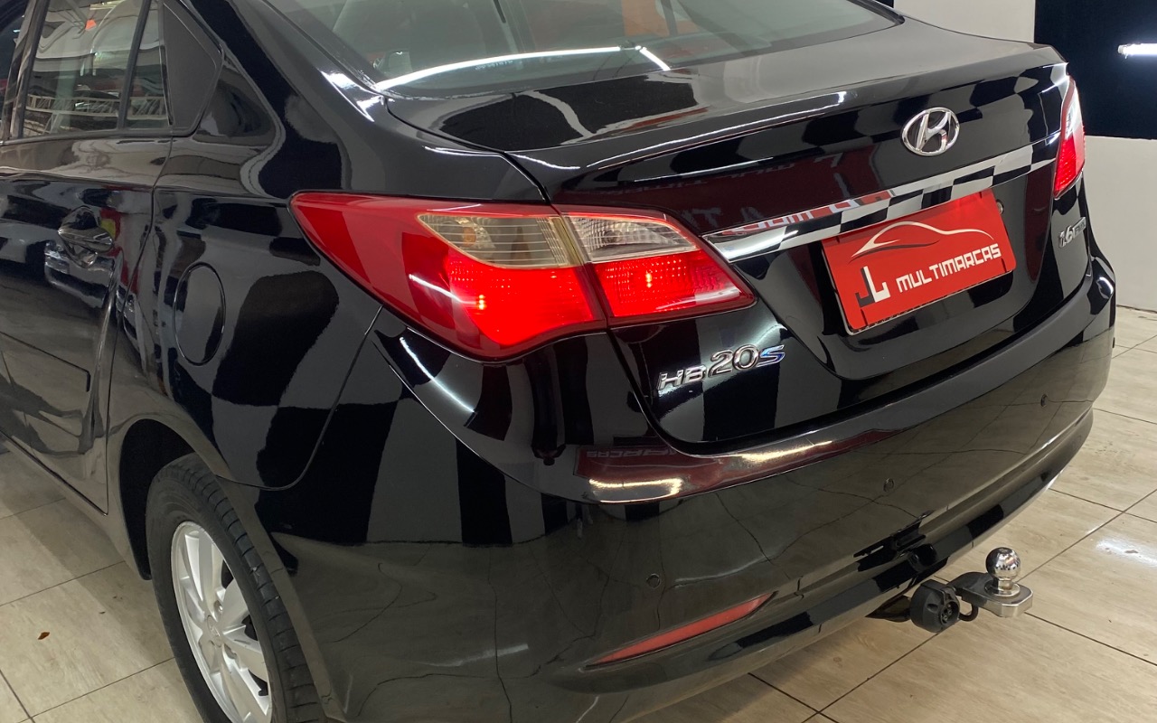 imagem-https://www.socarrao.com.br/sc-vehicle-images-prod/2344739/1782566519784-SU1HXzk1MzEuanBlZw.jpeg