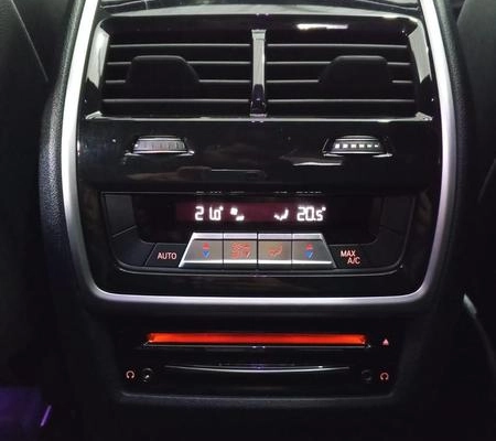 imagem-https://www.socarrao.com.br/sc-vehicle-images-prod/2344765/1790097331070-8225833_9_B_0ff2274cf2.jpeg