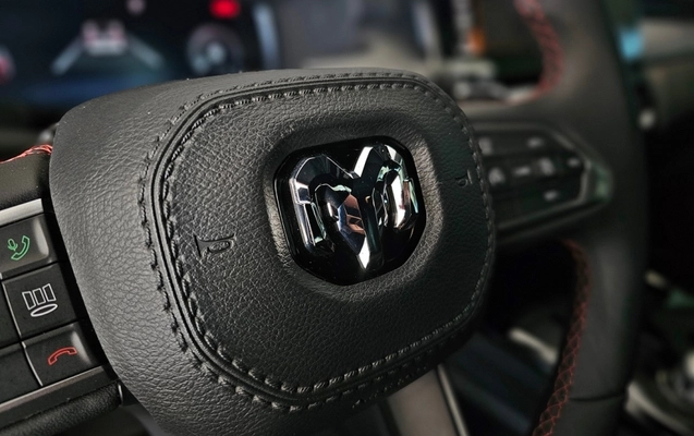 imagem-https://www.socarrao.com.br/sc-vehicle-images-prod/2344823/1789562345859-yUf173CSwaQKfERHhLHORmxbRk1VrbN4.jpg