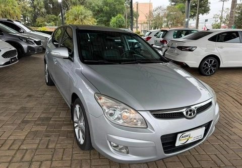 Hyundai i30 2010 Prata — foto 1 de 3