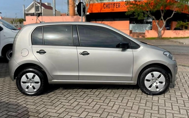 imagem-https://www.socarrao.com.br/sc-vehicle-images-prod/2344931/1789224194447-8227684_4_B_98cb26ca6e.jpeg