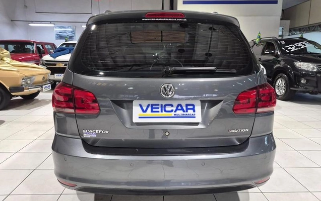 imagem-https://www.socarrao.com.br/sc-vehicle-images-prod/2345033/1789049667939-8172689_7_B_a9d4d354e6.jpeg