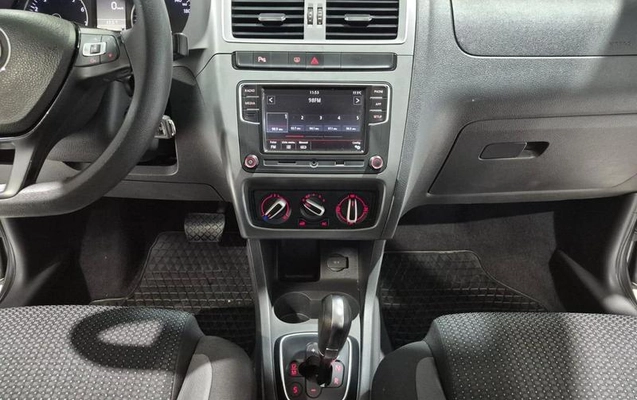 imagem-https://www.socarrao.com.br/sc-vehicle-images-prod/2345033/1789049667960-8172689_18_B_e35fd762b5.jpeg