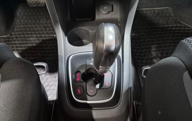 imagem-https://www.socarrao.com.br/sc-vehicle-images-prod/2345033/1789049667962-8172689_19_B_ca5b4b300e.jpeg