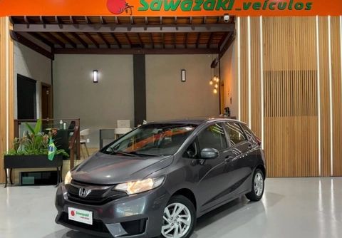 Honda Fit 2016 Cinza — foto 1 de 3