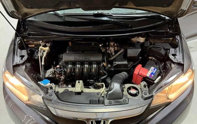 imagem-https://www.socarrao.com.br/sc-vehicle-images-prod/2345071/1784640236703-vehicle_image_1782571571_e08e4f0b869542d9c109e2f7798da50e.jpeg