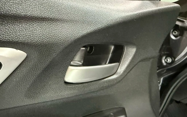 imagem-https://www.socarrao.com.br/sc-vehicle-images-prod/2345071/1784640236709-vehicle_image_1782571580_d8108014aa66d4715791766efd9e2f3a.jpeg