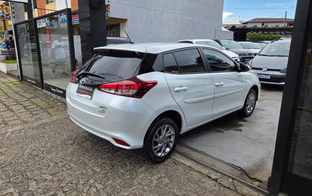 imagem-https://www.socarrao.com.br/sc-vehicle-images-prod/2345101/1782572137058-SU1HLTIwMjYwNjA5LVdBMDAzOCgxKS5qcGc.jpg