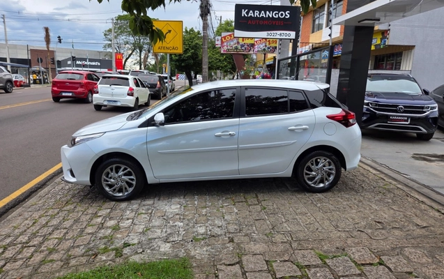 imagem-https://www.socarrao.com.br/sc-vehicle-images-prod/2345101/1782572137549-SU1HLTIwMjYwNjA5LVdBMDA0MSgxKS5qcGc.jpg