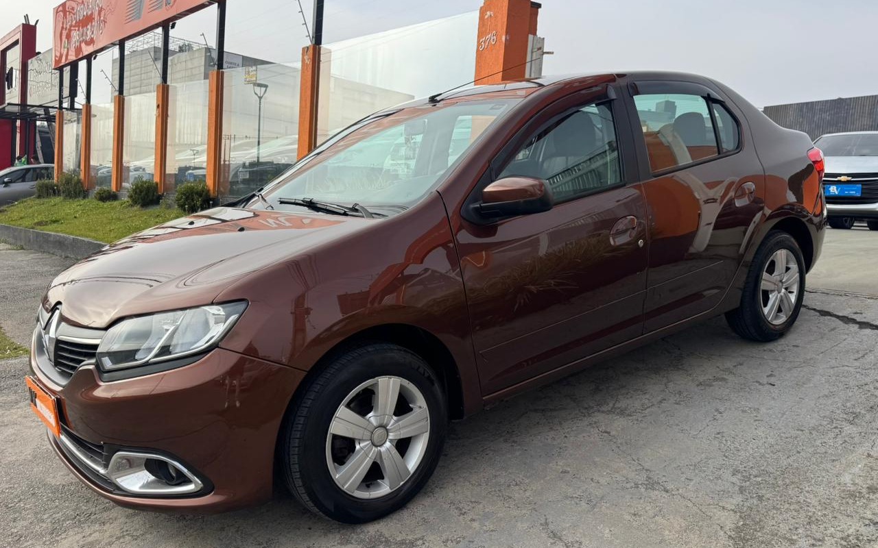 Renault Logan Expres./Exp. UP Hi-Flex 1.0 16V 4p na cor Marrom em Curitiba / PR - 2345168