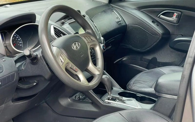 imagem-https://www.socarrao.com.br/sc-vehicle-images-prod/2345174/1788976741957-8180948_1_B_cd8e65672e.jpeg