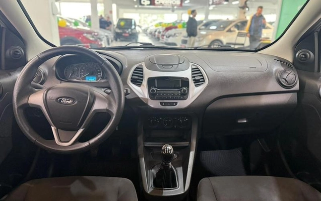 imagem-https://www.socarrao.com.br/sc-vehicle-images-prod/2345302/1791306953094-8225096_5_B_75debae8aa.jpeg