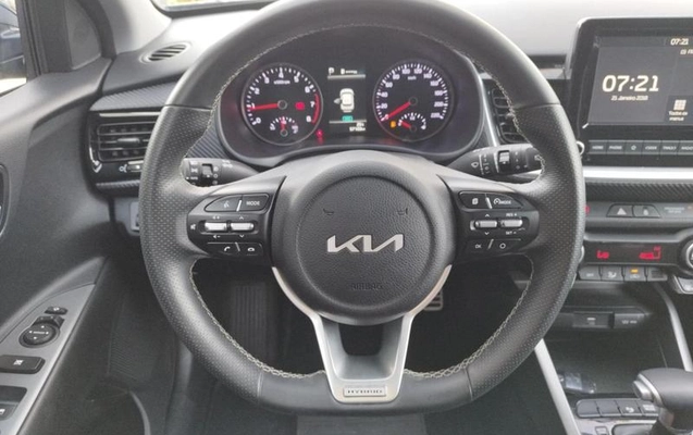 imagem-https://www.socarrao.com.br/sc-vehicle-images-prod/2345388/1789050378793-8210777_8_B_d41f58dac6.jpeg