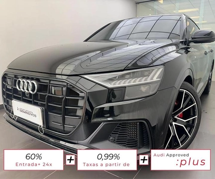 Audi Q8 2023 Preto — foto 1 de 3