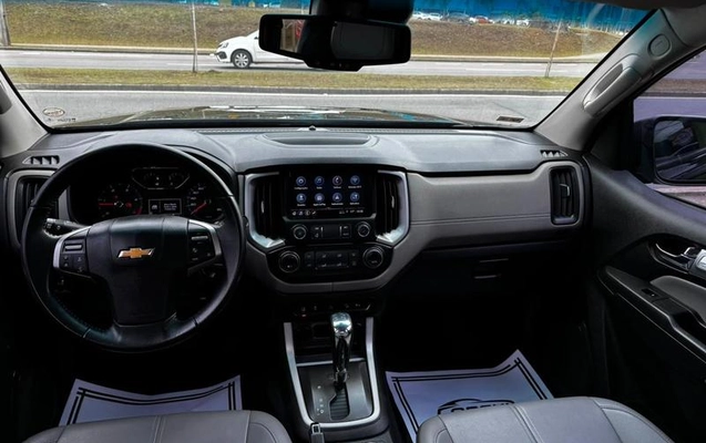 imagem-https://www.socarrao.com.br/sc-vehicle-images-prod/2345590/1789073497626-8228540_4_B_260d74b0e1.jpeg