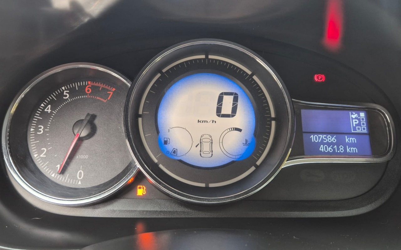 imagem-https://www.socarrao.com.br/sc-vehicle-images-prod/2345619/1782580591687-V2hhdHNBcHAgSW1hZ2UgMjAyNi0wNi0yNyBhdCAxMy40Ny4zOCAoMikuanBlZw.jpeg
