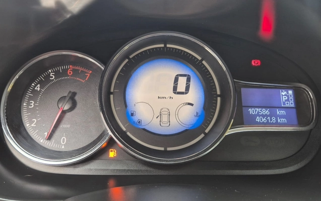 imagem-https://www.socarrao.com.br/sc-vehicle-images-prod/2345619/1782580591687-V2hhdHNBcHAgSW1hZ2UgMjAyNi0wNi0yNyBhdCAxMy40Ny4zOCAoMikuanBlZw.jpeg