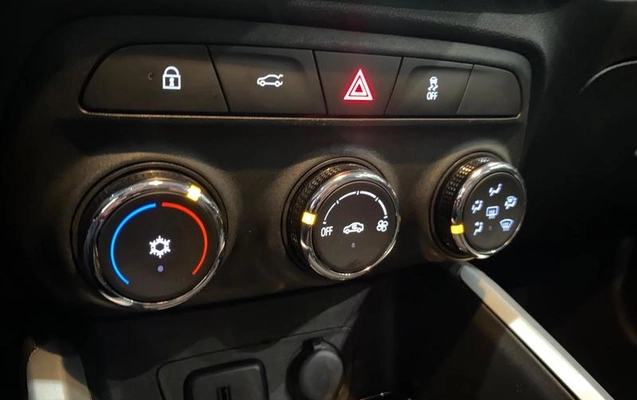 imagem-https://www.socarrao.com.br/sc-vehicle-images-prod/2345895/1787664110490-8212528_12_B_c68668c746.jpeg