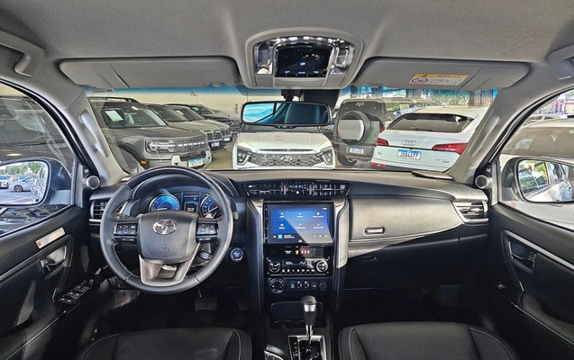 imagem-https://www.socarrao.com.br/sc-vehicle-images-prod/2345932/1789562511243-FRXw7rbuGz29X8oeOJVQ0r9vJdK4KMQh.jpg