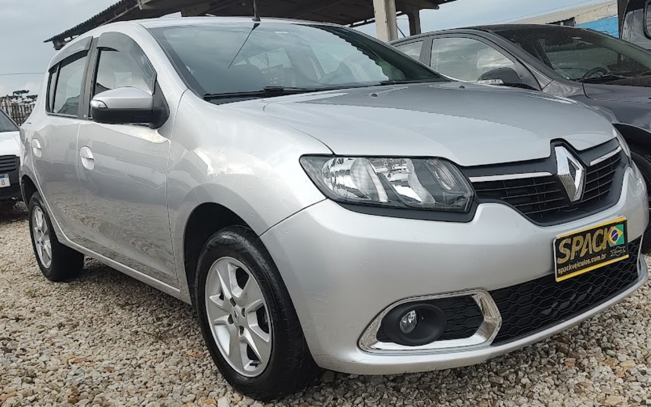 imagem-https://www.socarrao.com.br/sc-vehicle-images-prod/2346683/1782592162535-SU1HXzIwMjYwNjI3XzE2MzYwMzk3Mi5qcGc.jpg